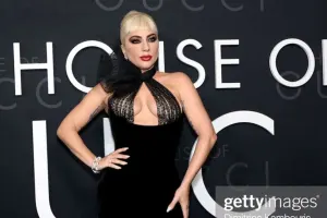 Bu dəfə siçan döyməsi ilə gündəm oldu