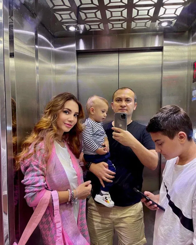 13 il əvvəlin fotosu...