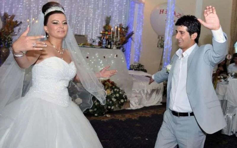 İlahə keçmiş əri ilə məhkəməlik oldu