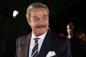 Kadir İnanır əməliyyat olundu