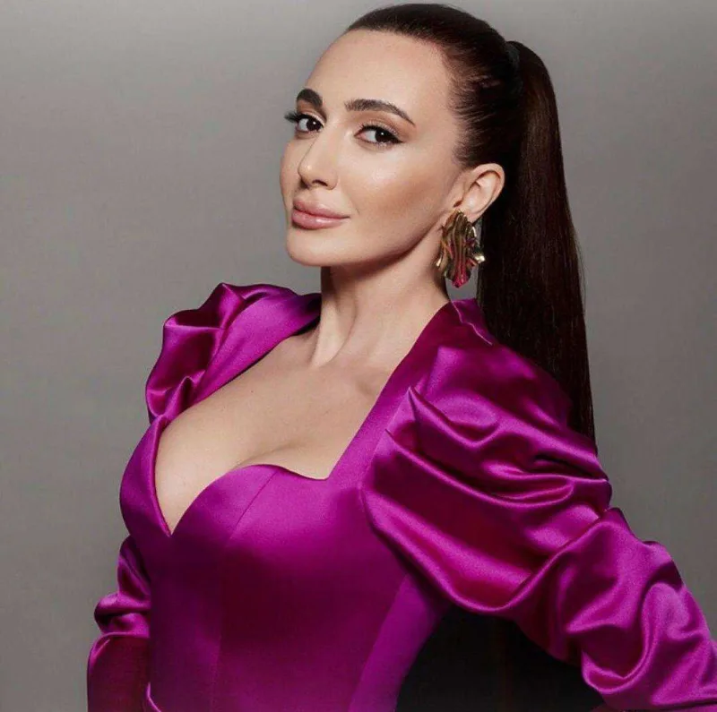 Sibel Candan Azərbaycanla bağlı geyim qalmaqalı