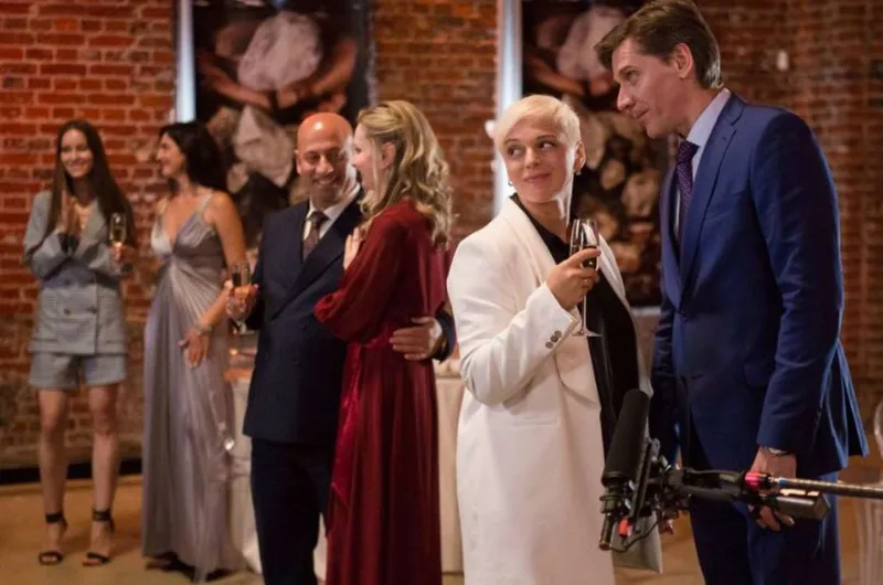 Əməkdar artist Rusiyada seriala çəkildi