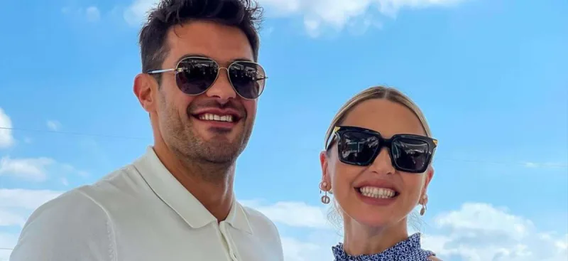 Hadiseylə biznesmen sevgilisi qəzaya düşdü