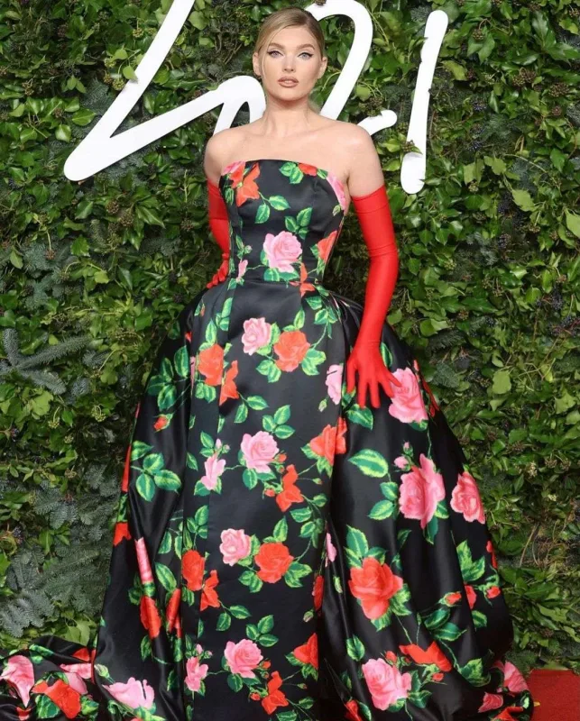 Moda gecəsinin parlayanları - Fotolar