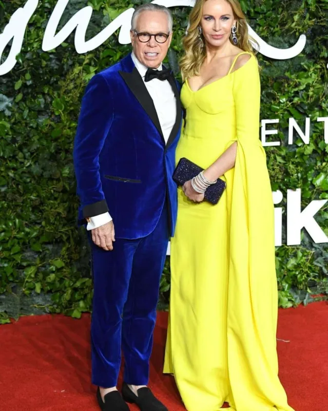 Moda gecəsinin parlayanları - Fotolar