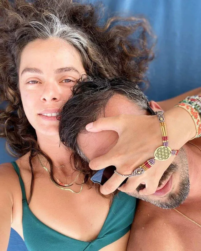 Özge Özpirinçci ana oldu