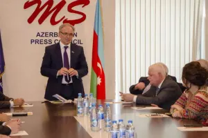 Mətbuat Şurasından Rövşən Cahangirovla bağlı açıqlama