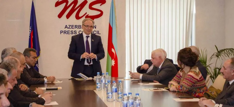 Mətbuat Şurasından Rövşən Cahangirovla bağlı açıqlama
