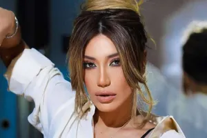 Röya Röyalardan yazdı