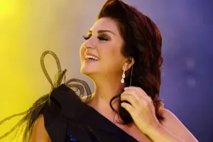 Sibel 120 minlik boyunbağısı ilə gündəmdə