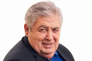 “Rafael Dadaşov bütün mahnılarını o qadına yazıb”