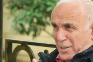 “Evdəyəm, xəstəxanada deyiləm”-Ramiz Novruz