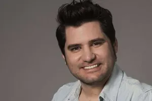 Aktyora hücum edib, döydülər