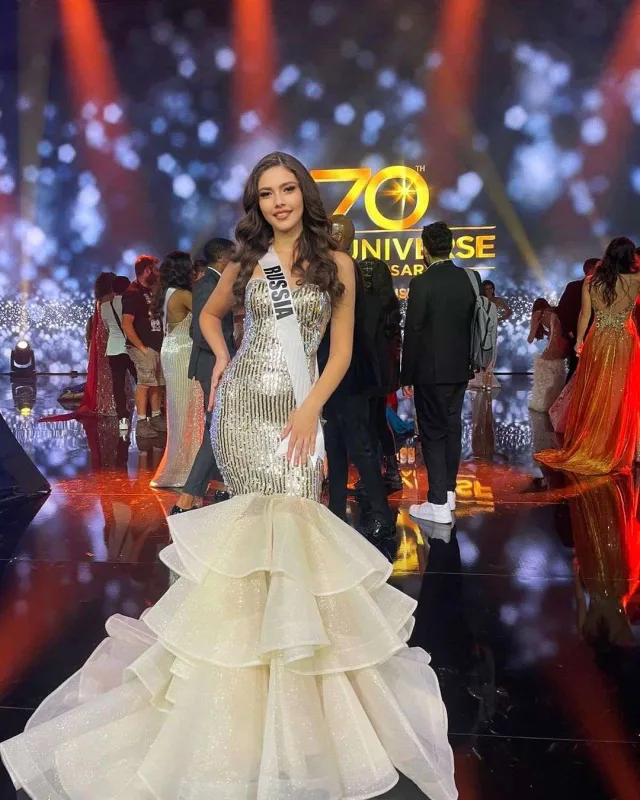 İsraildə kədərlənən azərbaycanlı gözəl... - Foto