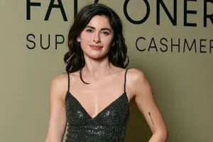 Nəsrin məşhur jurnalın Yeni il partisində - Fotolar