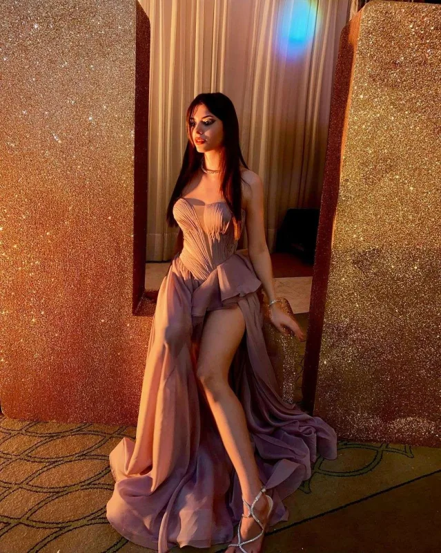 Nəsrin məşhur jurnalın Yeni il partisində - Fotolar