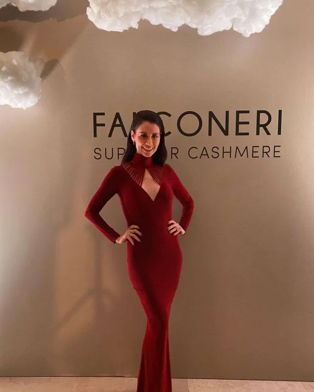 Nəsrin məşhur jurnalın Yeni il partisində - Fotolar