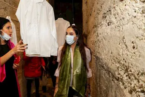 Leyla Əliyeva sərgidə...-Fotolar