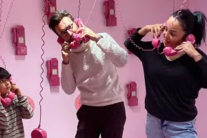 Doqquz illik xanımından boşandı