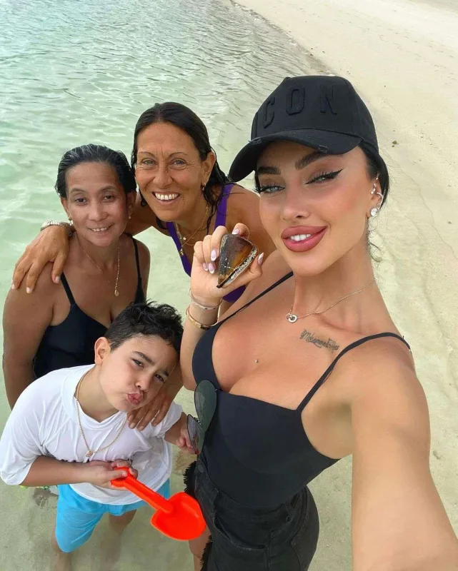 Dianayla oğlunun lüks tətili - FOTOLAR