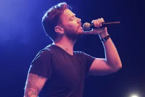 Yeni ili Bakıda keçirəcək