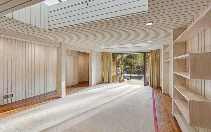 103 yaşında ölən aktyorun villası 7 milyona satılır