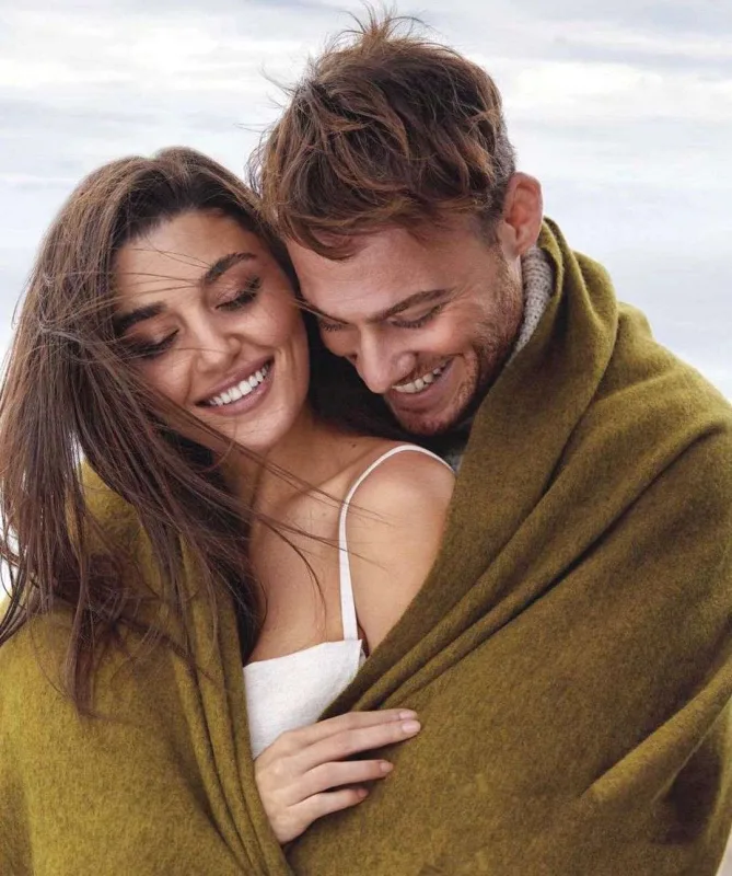 Handeylə Keremin ayrıldığı iddia edilir