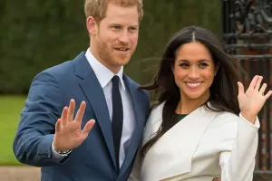 İlk dəfə qızlarının fotosunu paylaşdı