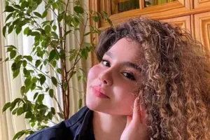 Azerina ittihamlara cavab verdi