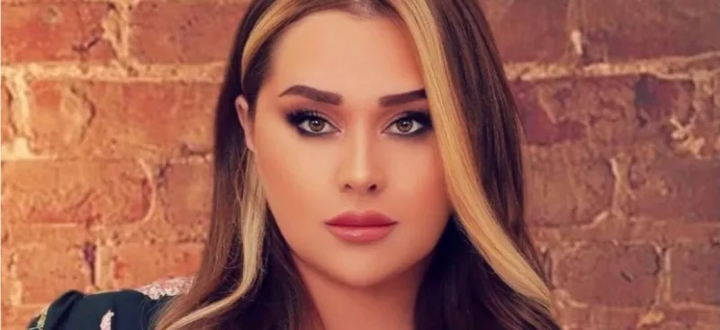 Xatirə toyuq aldı, içindən qurd çıxdı