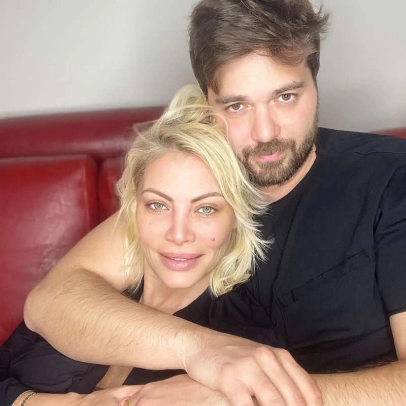 48 yaşında ana olacaq