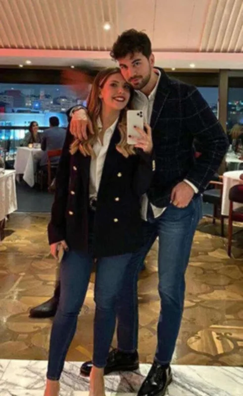 Sevgilisinə görə başqa evə köçdü