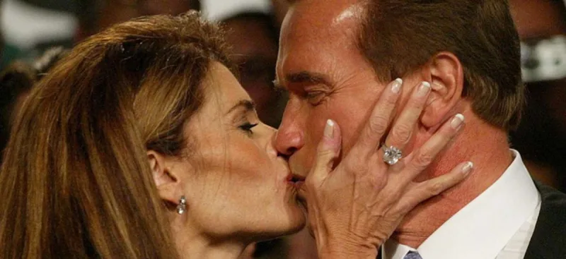 Şvarzenegger 10 ildən sonra boşandı