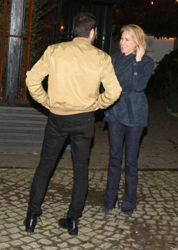 “Ondan uşağım olsun istəyirəm”-Sevgilisi Burcu haqda