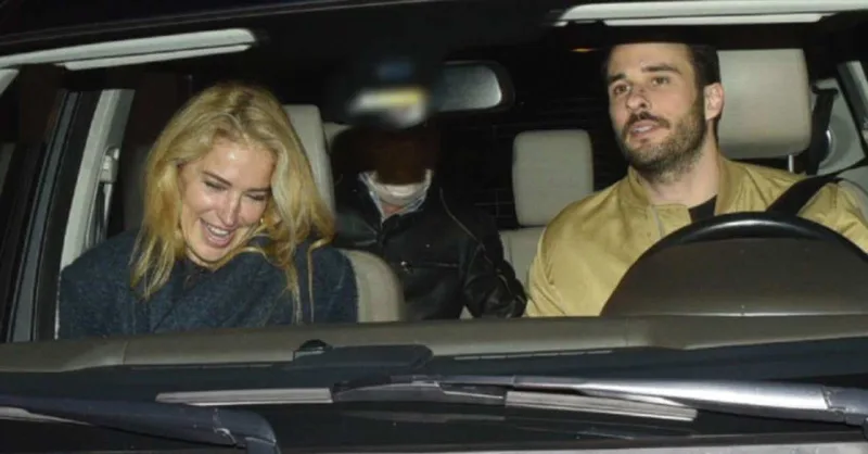 “Ondan uşağım olsun istəyirəm”-Sevgilisi Burcu haqda