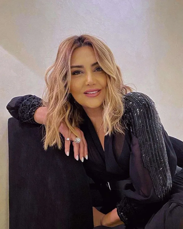 Zülfiyyə küləyə görə AzTV səhnəsindən imtina etdi