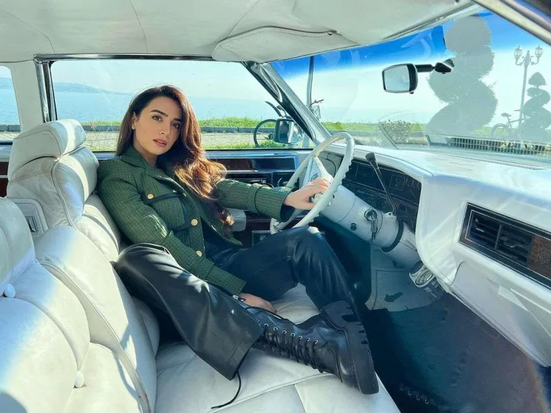 Serialı bitdi, tətilə yollandı