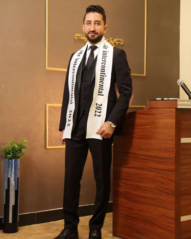 Kişi “Kainat gözəli” o oldu-Fotolar