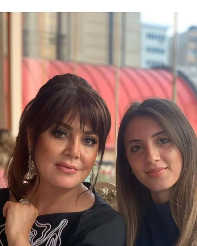 Əməkdar artist paylaşımı ilə hər kəsi çaşdırdı