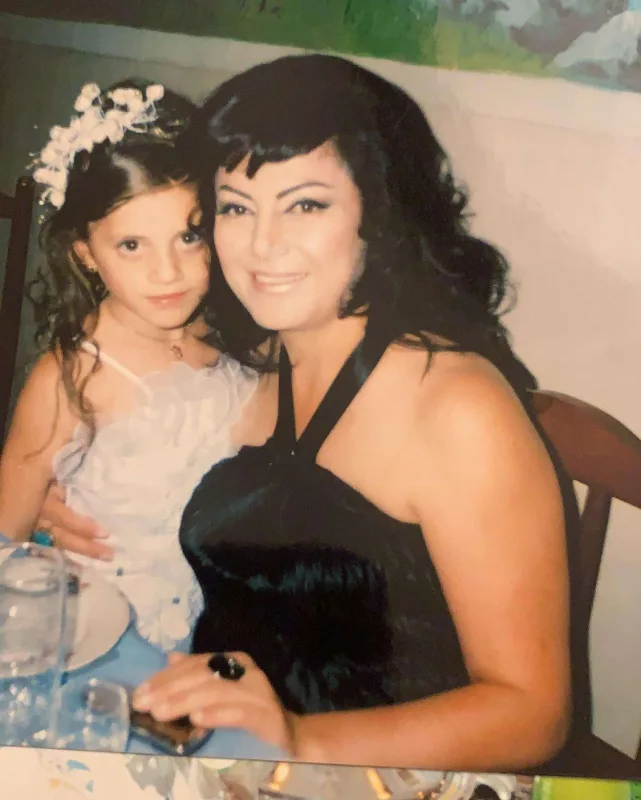 Əməkdar artist paylaşımı ilə hər kəsi çaşdırdı