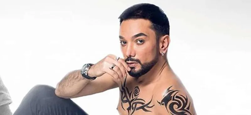 Faiq Ağayevdən yarıçılpaq klip