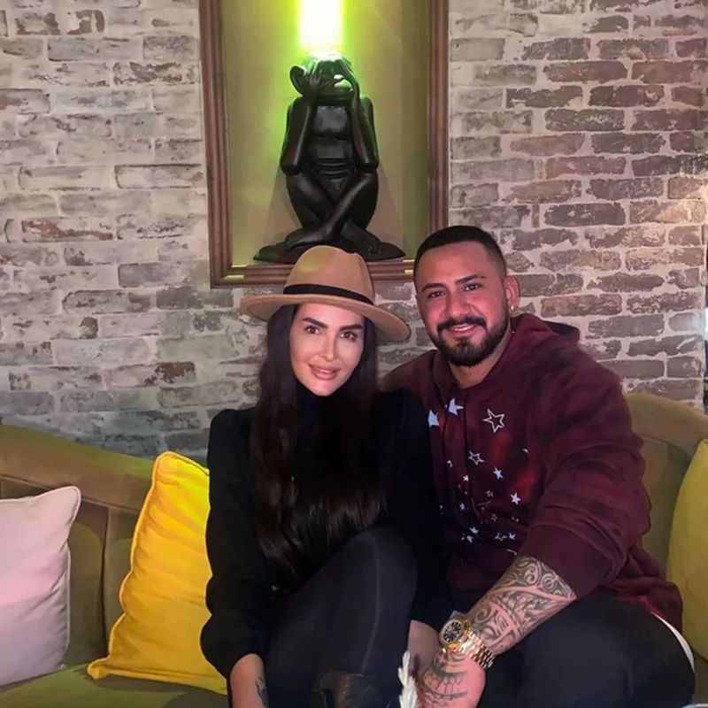 Selinin simasını sinəsinə həkk edəcək