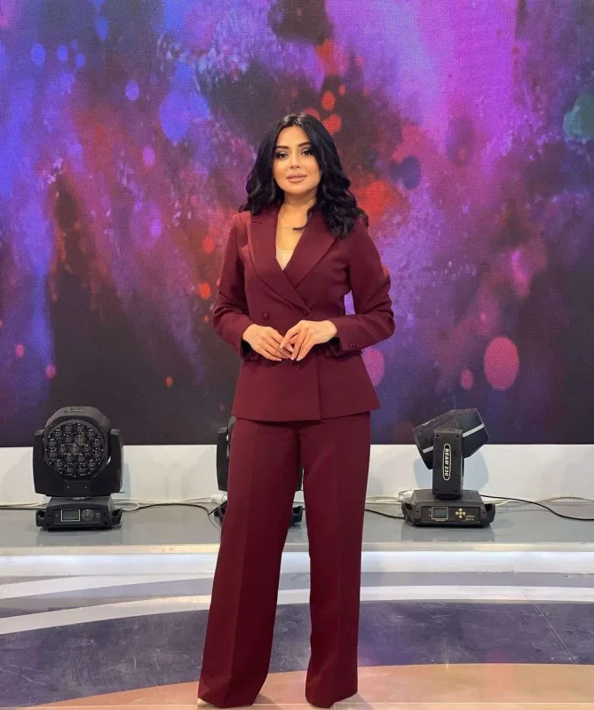 “Niyə efirlərdə daimi qala bilən aparıcılar yetişmir?”