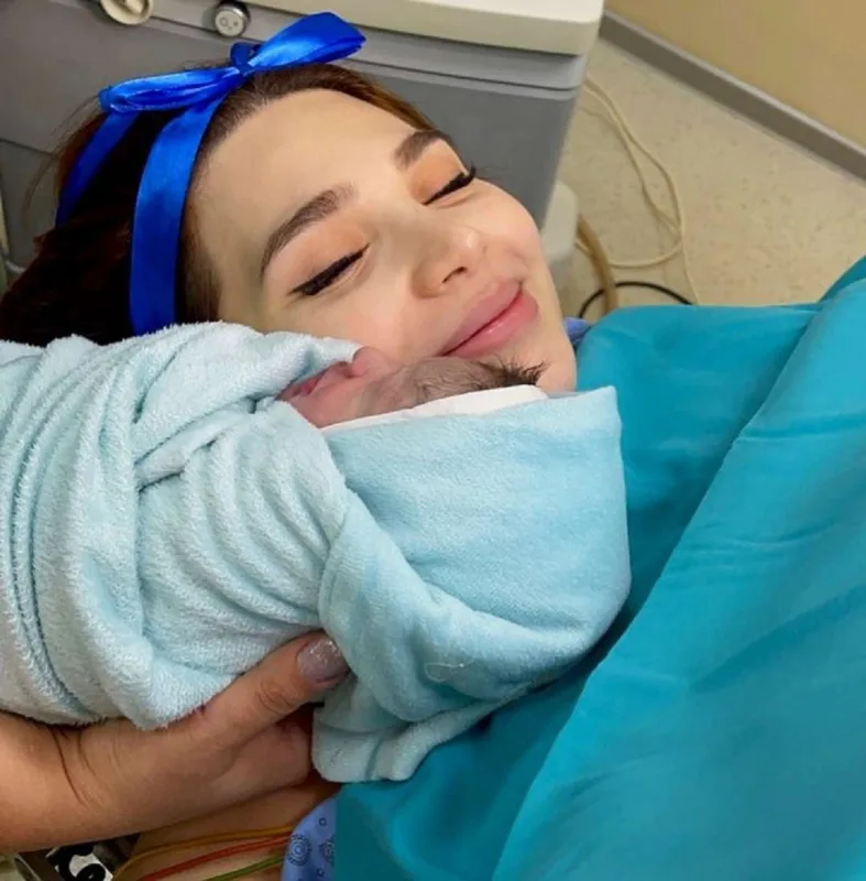 Muradla Ülviyyənin ikinci övladı doğuldu