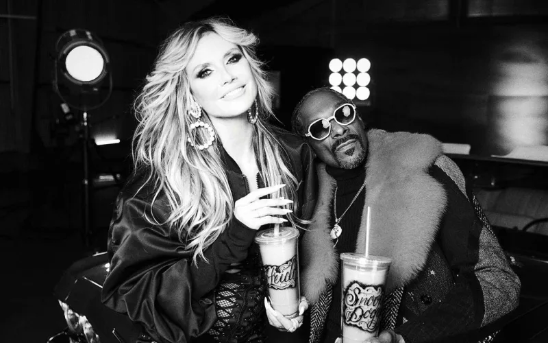 90-cı illərin məşhur modeli müğənni oldu