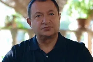 “Xanımımla birgə intihara cəhd etdik”