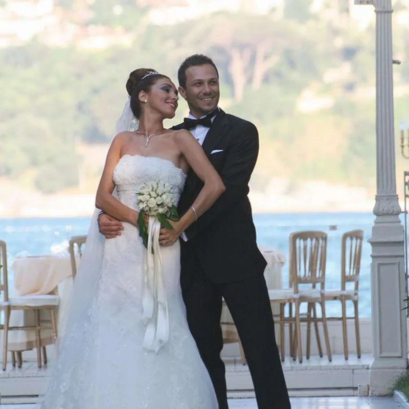 Zuhal 1,5 milyona villa aldı