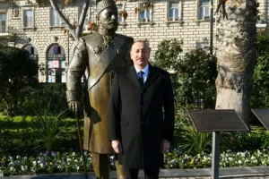 Prezident Tağıyevin abidəsinin açılışında