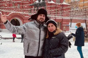 Nadir xanımı ilə istirahətdə