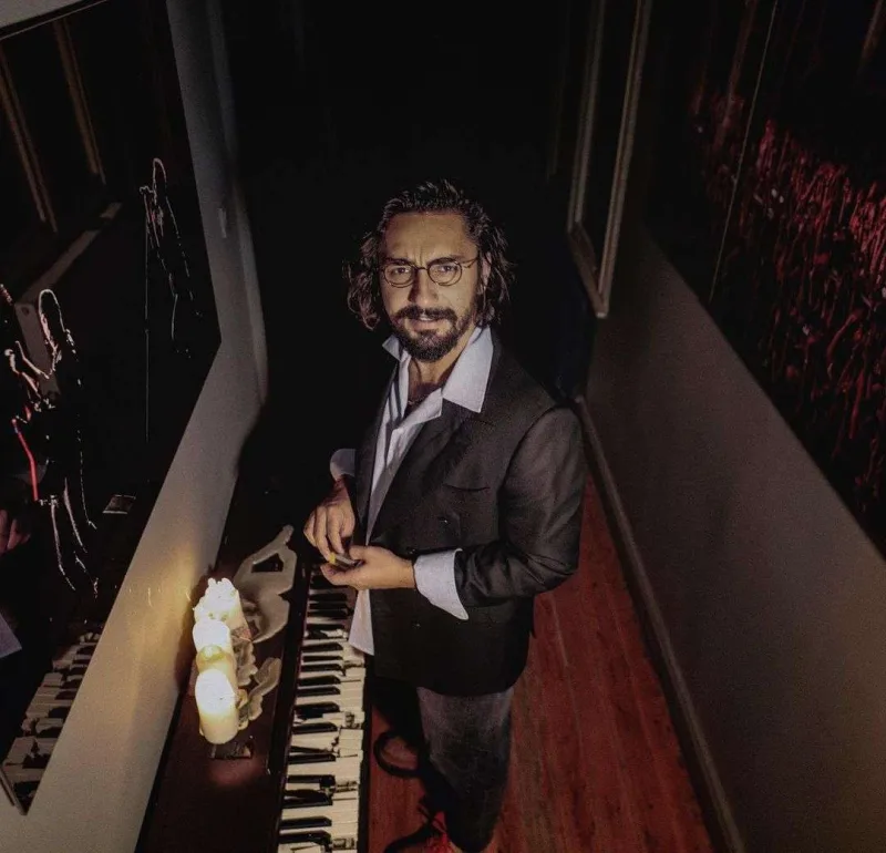 Serenay bu sevgilisindən də ayrıldı